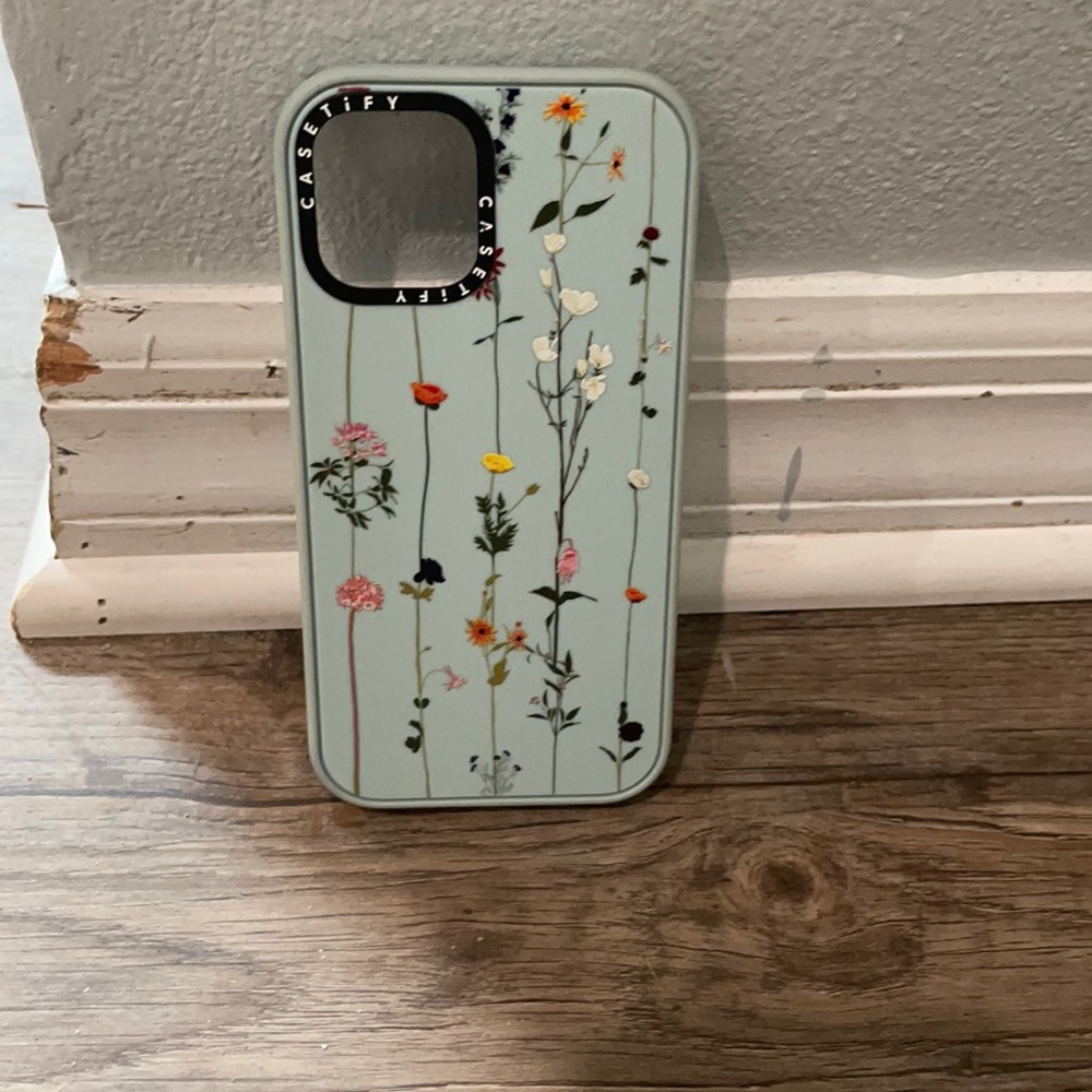 Floral IPhone 12 impact case
